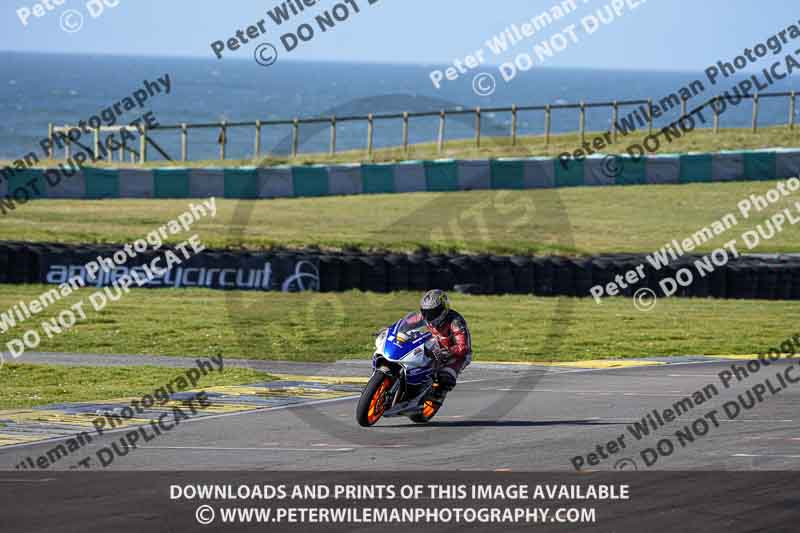 anglesey no limits trackday;anglesey photographs;anglesey trackday photographs;enduro digital images;event digital images;eventdigitalimages;no limits trackdays;peter wileman photography;racing digital images;trac mon;trackday digital images;trackday photos;ty croes